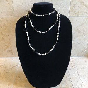 Black amethyst & mother of pearl necklace